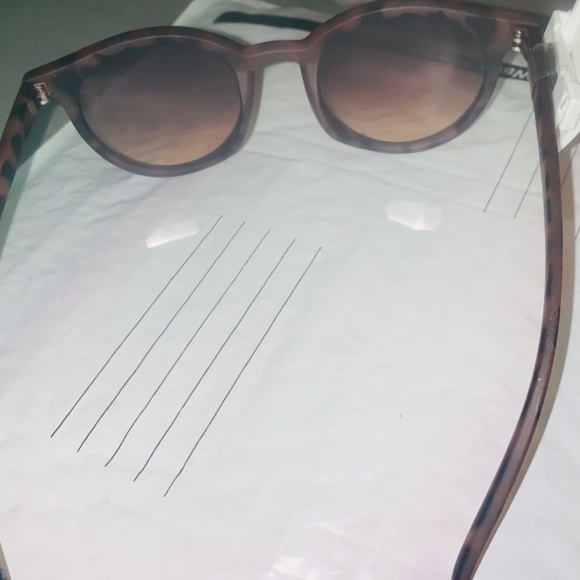 Nwt Womens Fashion Sunglasses LC Lauren Conrad Tortoise Shell Amber Lense Round - Picture 4 of 10